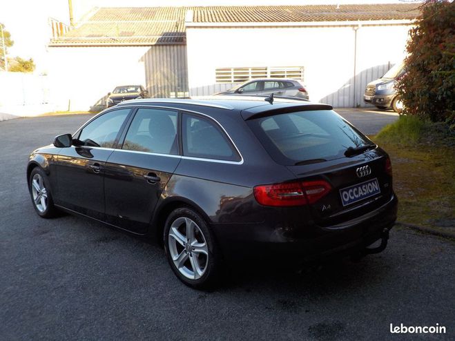 Audi A4 IV (Phase2) AVANT 2.0 TDI 143 BUSINESS L Marron de 2012
