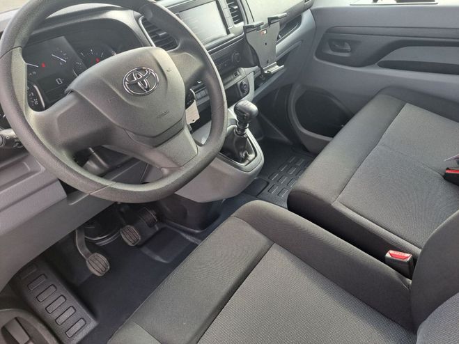 Toyota Proace FOURGON MEDIUM 2.0L 145 D-4D Blanc de 2022