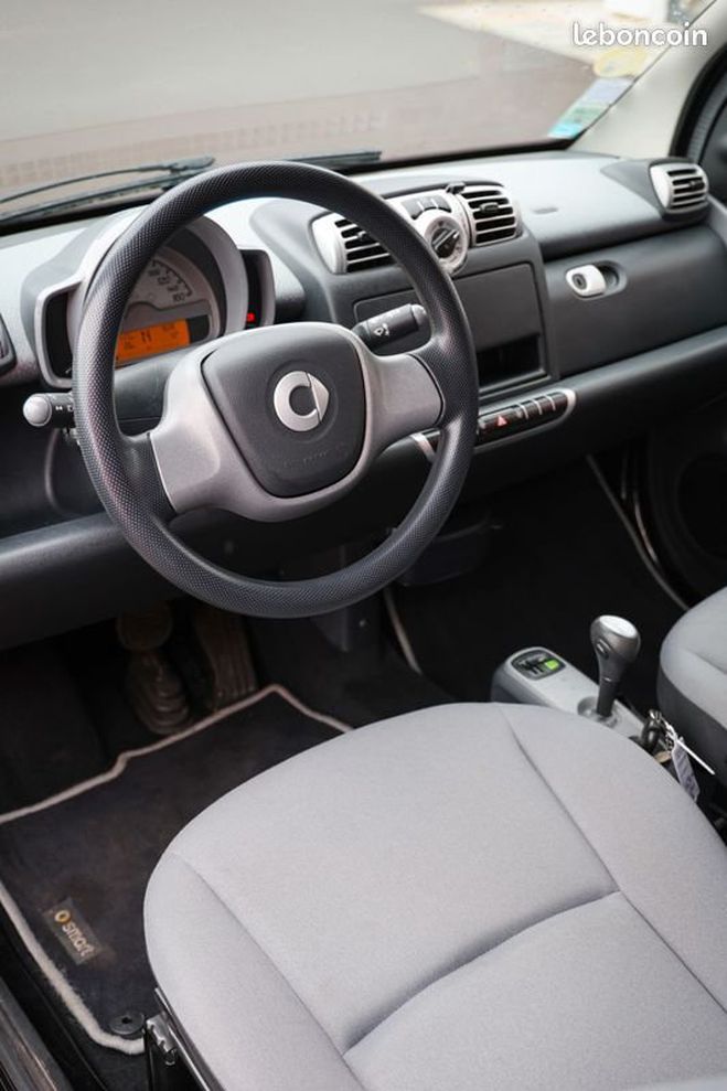 Smart Fortwo Coup (451) 1.0i 12V MHD 61CH Bote auto Blanc de 2009