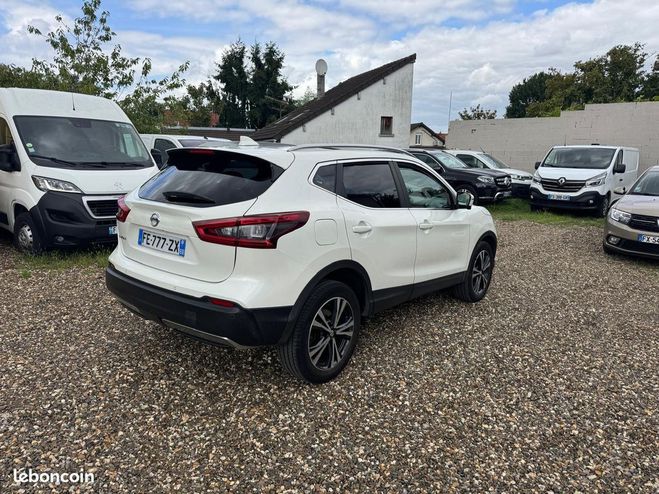 Nissan Qashqai 1.2 DIG-T 115 X-Tronic N-Connecta Garant Blanc de 2018
