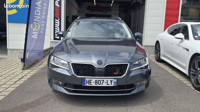 Skoda Superb Break RS III sportline 2.0 tfsi 280cv 10 Bleu de 2016