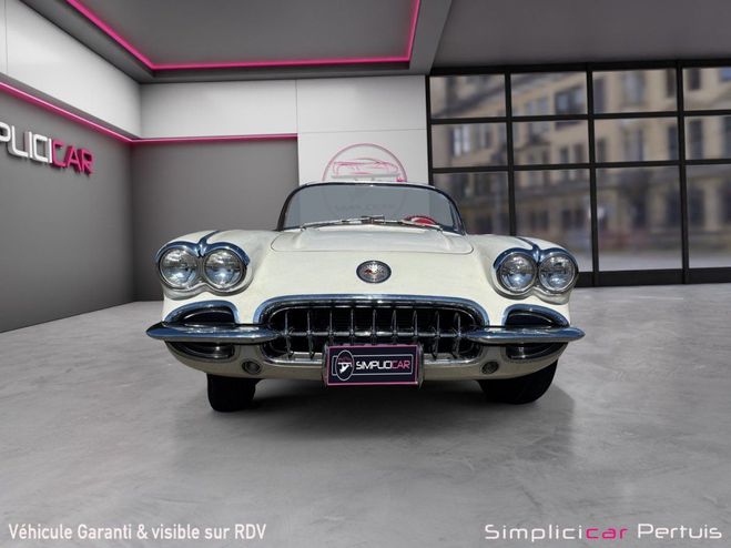 Chevrolet Corvette C1 V8 283 300cv 4 vitesses Beige de 1960