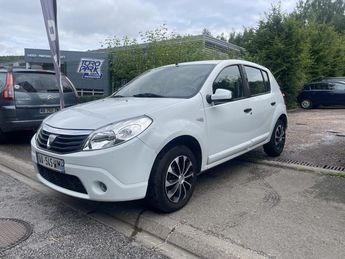  Voir détails -Dacia Sandero 1.4 MPI 75CV à Darntal (76)