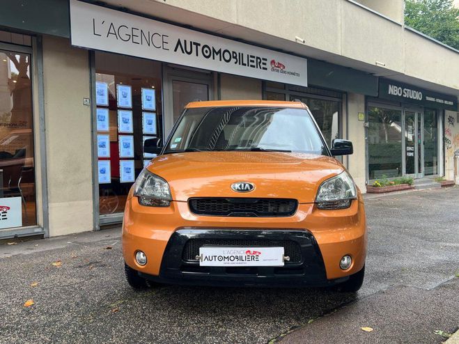 Kia Soul 1.6 CRDI 128 PREMIUM *ENTRETIEN A JOUR* Orange de 2010