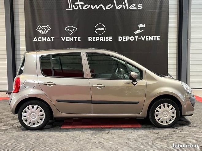 Renault Modus 1.2 16v 75ch Expression eco Beige de 2010