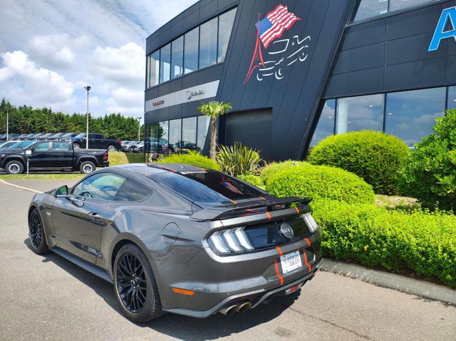 Ford Mustang GT fastback V8 5.0L MAGNERIDE Gris de 2019
