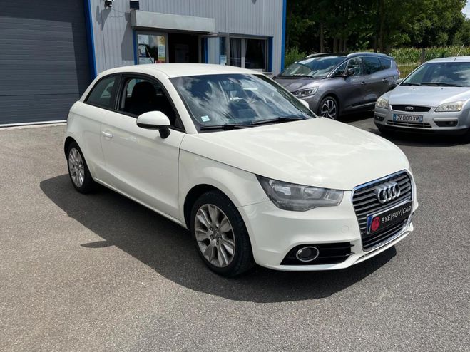 Audi A1 1.6 TDi 90 - Start/Stop 3P BVM Ambition  BLANC de 2011