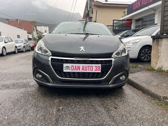  Voir détails -Peugeot 208 1.2 VTI - 12V à chirolles (38)