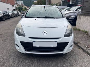  Voir détails -Renault Clio 1.2 TCe 100ch Night&Day à chirolles (38)