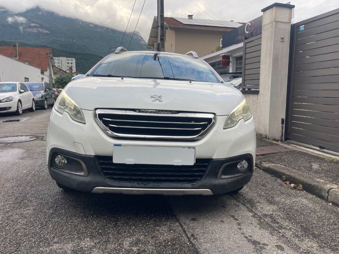 Peugeot 2008 1.2 PureTech Allure Couleur blanc mtal de 2015