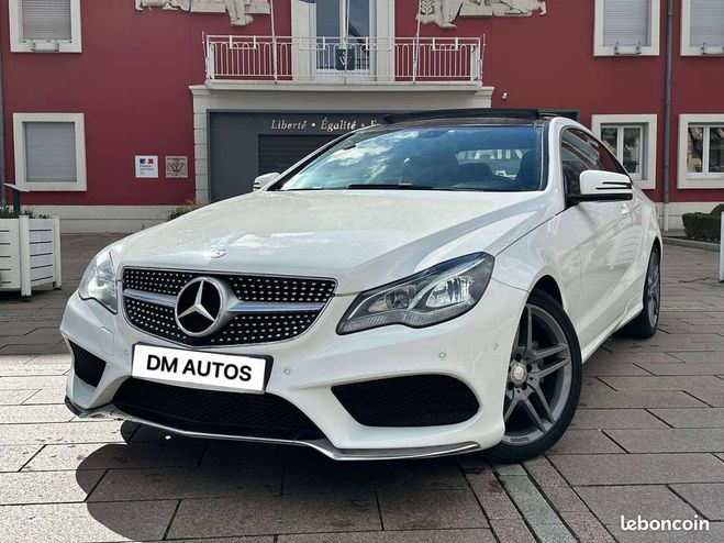 Mercedes Classe E benz e220 cdi pack amg bva Blanc de 2013