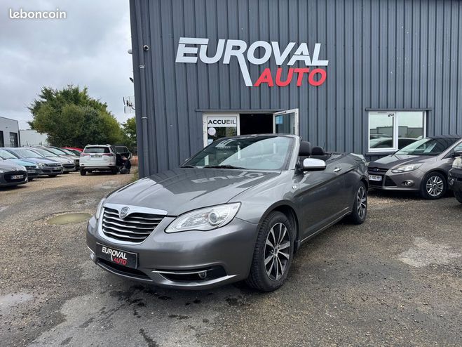Lancia Flavia 2.4 170ch cabriolet 3p  de 2013