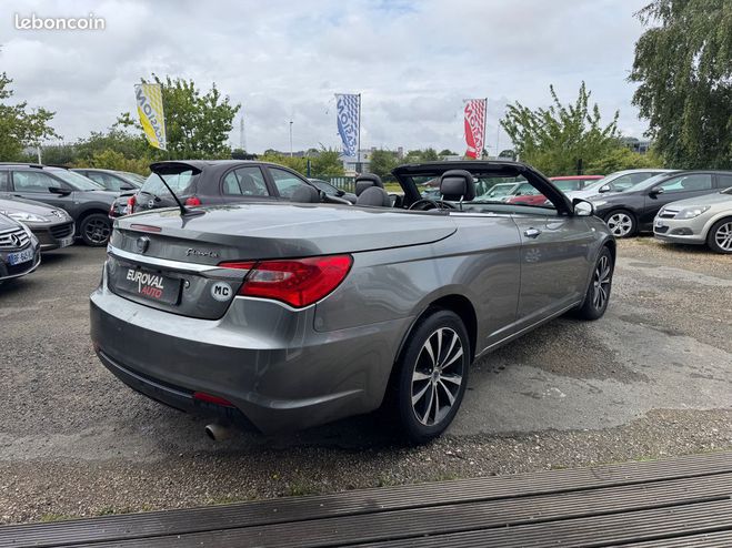 Lancia Flavia 2.4 170ch cabriolet 3p  de 2013