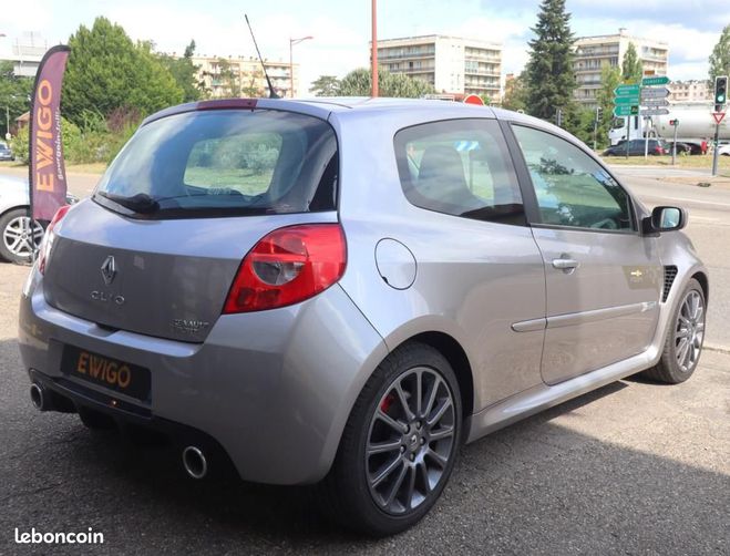 Renault Clio RS 2.0 200 CH F1 TEAM N2425 Gris de 2008