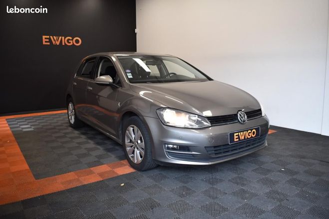 Volkswagen Golf 1.2 TSI 105 BLUEMOTION CONFORT LINE SUIV Gris de 2013
