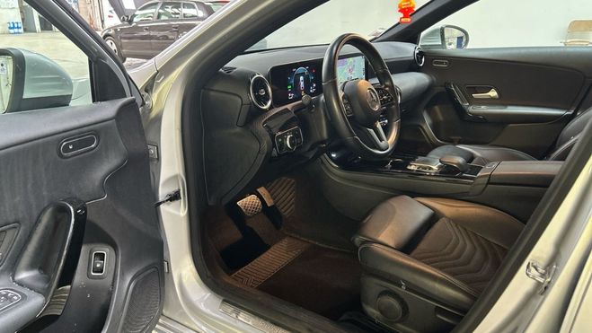 Mercedes Classe A 250 E 160 102CH BUSINESS LINE 8G-DCT 8CV Gris C de 2020