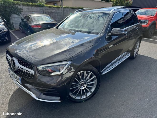 Mercedes GLC Classe 2.0 300 DE AMG LINE 4MATIC Gris de 2021