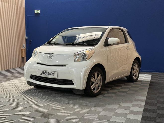Toyota Iq 1.0 VVT-i - 68 BLANC de 2009