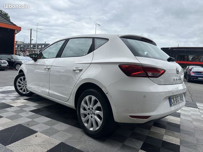 Seat Leon 1.2 TSI 105CH STYLE START&STOP DSG Blanc de 2013