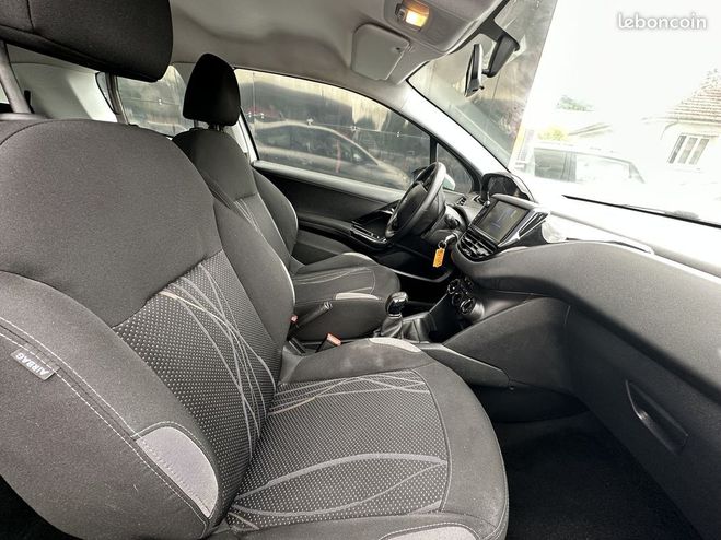 Peugeot 208 1.2 VTI ACTIVE 3P Gris de 2014