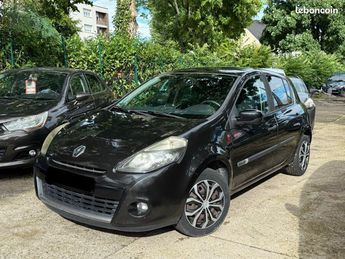  Voir détails -Renault Clio 3 1.5 dCi 75CV Phase 2 Anne 11-2011 CT  à pinay-sur-Seine (93)