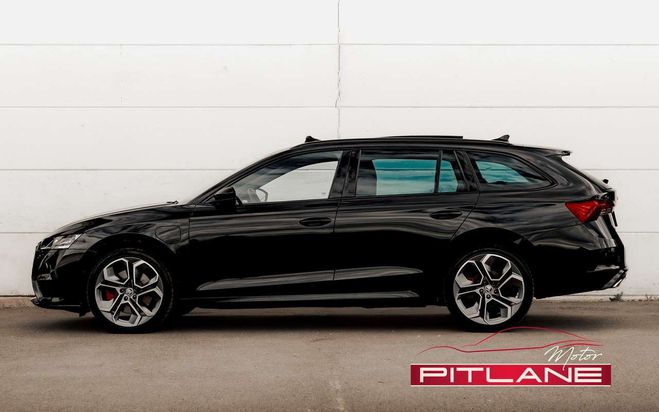 Skoda Octavia Combi RS PHEV 1.4 TSI BOITE DSG T.O PANO Noir Mtallis de 