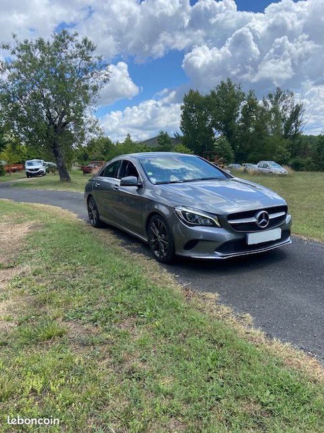 Mercedes Classe CLA Classe 200d sensation 7g-dct Gris de 2019