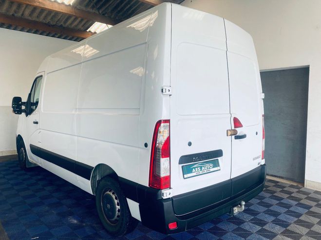 Renault Master FOURGON L3H2 3.5t 2.3 dCi 130 CH Blanc de 2019