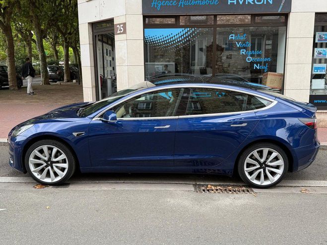 Tesla Model 3 306 AUTONOMIE STANDARD PLUS RWD 50KWH 4C Bleu Mtallis de 2019