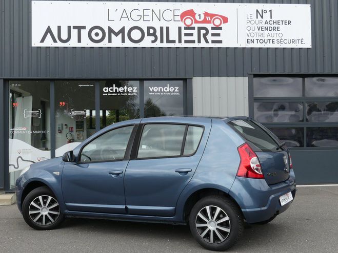 Dacia Sandero 1.5 DCI 70 CV AMBIANCE Bleu de 2009