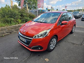  Voir détails -Peugeot 208 1.2l Ess 68ch GARANTIE à Sannois (95)