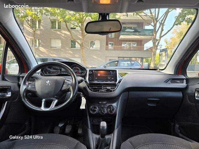 Peugeot 208 1.2l Ess 68ch GARANTIE Orange de 2017