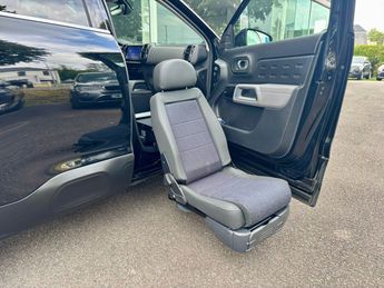  Voir détails -Citroen C5 AIRCROSS PMR Hybride Rechargeable 225 S& à Sautron (44)