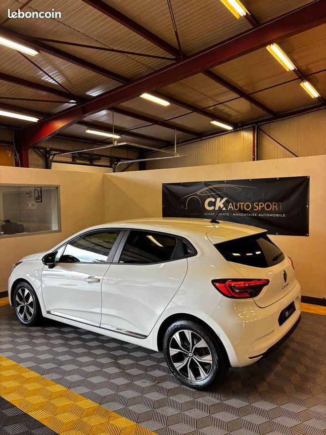 Renault Clio 5 EVOLUTION 1.5 DCI 100cv 1ere main TVA  Blanc de 2023
