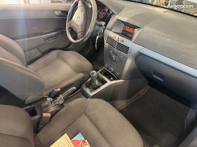 Opel Astra 1.7 cdti 80ch 5p Autre de 2004
