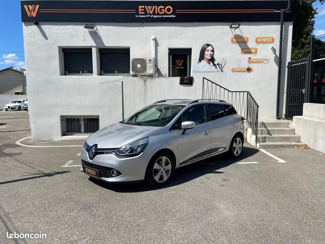 Renault Clio ESTATE 4 Tce 120ch Energy Intens EDC Gris de 2016