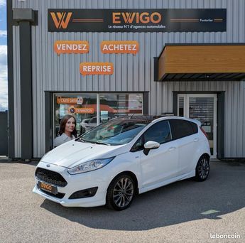  Voir détails -Ford Fiesta 1.0 SCTI 125ch ECOBOOST ST-LINE à Pontarlier (25)