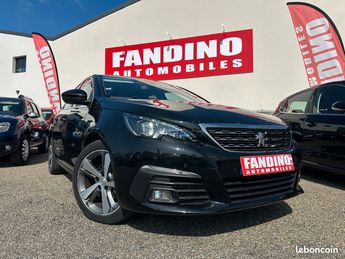  Voir détails -Peugeot 308 II 1.2 130Ch Allure 5P Euro 6 à Pavie (32)
