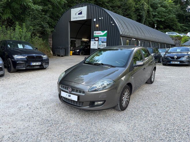 Fiat Bravo II 1.4 Tjet 120cv Dynamic 1re main Beige de 2011