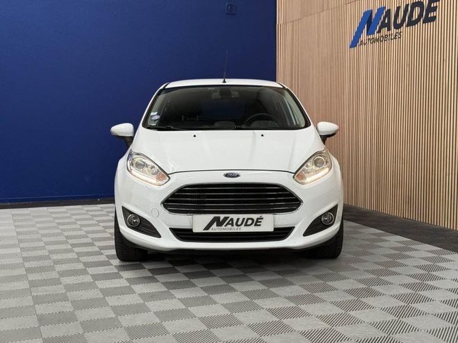 Ford Fiesta 1.0 EcoBoost 100 CH Titanium BLANC de 2017