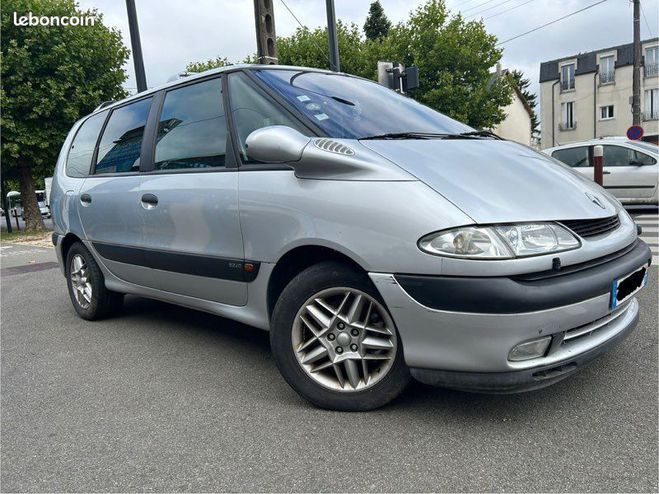 Renault Espace III 2.2L DCI 130 CV 7 Places Autre de 2002