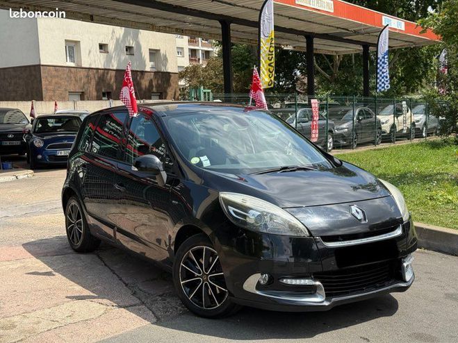 Renault Scenic III Phase 2 1.5 dCi 110CV Anne 05-2012  Noir de 2012