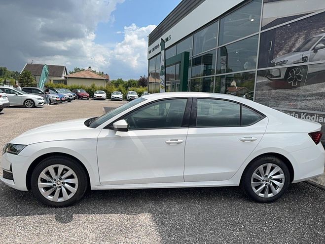 Skoda Octavia 2.0 TDI 150 ch SCR DSG7 Selection Blanc de 2024