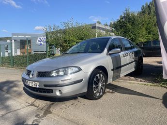  Voir détails -Renault Laguna II AUTHENTIQUE 1.6 16V 112CV à Darntal (76)