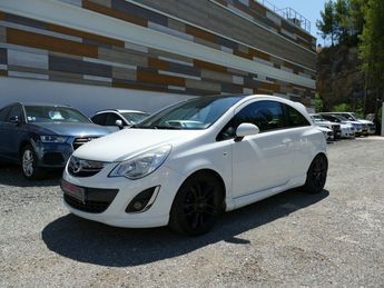  Voir détails -Opel Corsa 1.2 TWINPORT 85 Ch COLOR EDITION BVM5 CA à  La Ciotat (13)