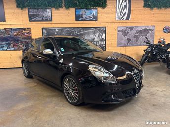  Voir détails -Alfa romeo Giulietta Giuletta Quadrifoglio 235cv à chirolles (38)