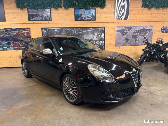 Alfa romeo Giulietta Giuletta Quadrifoglio 235cv Noir de 2010