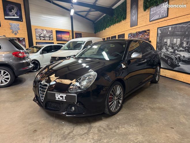 Alfa romeo Giulietta Giuletta Quadrifoglio 235cv Noir de 2010