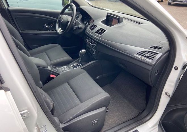 Renault Megane  BVA Estate 1.5 L DCI 110 Limite Edition  de 2016