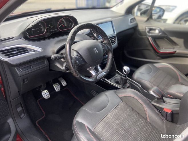 Peugeot 2008 1.2 PURETECH 110CH E6.C GT LINE S&S Rouge de 2019